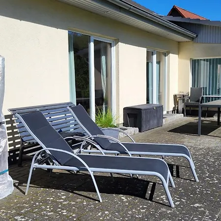 Poolhaus Am Leuchtturm * Bastorf