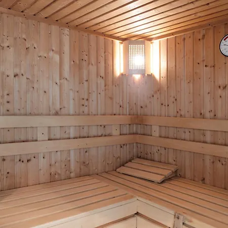 Poolhaus Am Leuchtturm * Bastorf