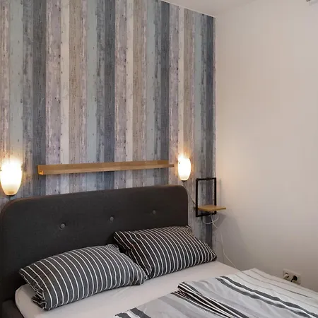 بيت للعطل Poolhaus Am Leuchtturm